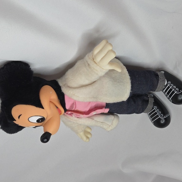 Disney Mickey Mouse Sock Hop Greaser Vinyage 1990s plush vinyl face - Picture 8 of 17